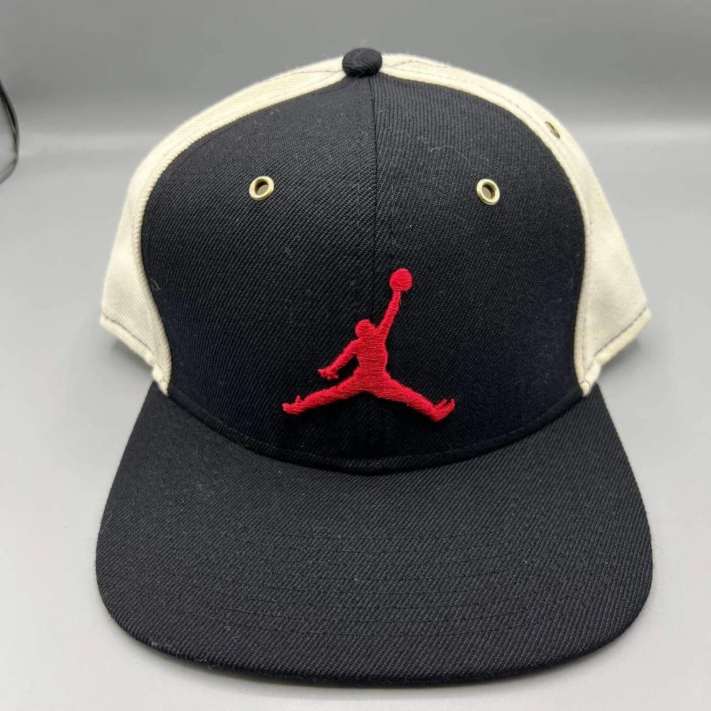 Air Jordan Hat Men Black White Embroidered Red Logo Jumpman Snap Back Cap